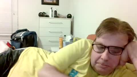 Snapshot of garyg930 chatting on 07-15-26, 01:55 Gary online show from 07-15-26, 01:55