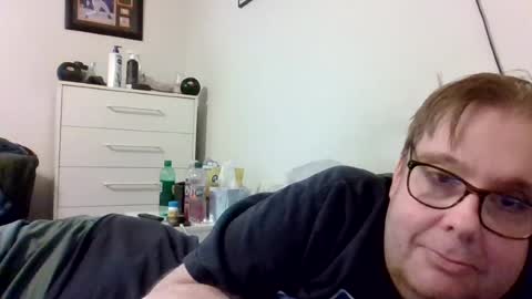 Snapshot of garyg930 chatting on 08-02-26, 11:47 Gary online show from 08-02-26, 11:47