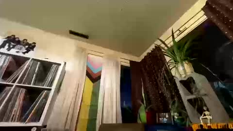 Snapshot of garypumpt chatting on 10-15-25, 01:50 marvin pumpt online show from 10-15-25, 01:50