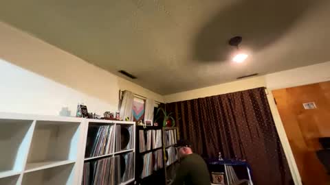 Snapshot of garypumpt chatting on 12-17-25, 01:22 marvin pumpt online show from 12-17-25, 01:22