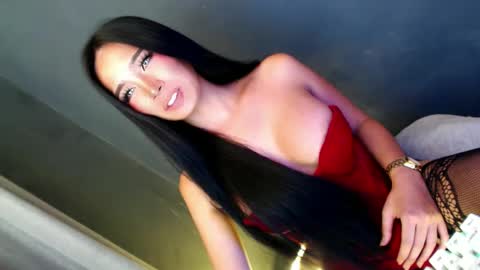 Snapshot of gata_salvaje22 chatting on 01-12-25, 08:14 Anya online show from 01-12-25, 08:14