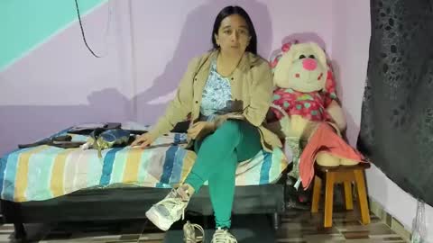 Diana online show from 03-10-25, 02:06