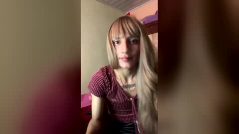 gatita_033 online show from 04-20-26, 09:49