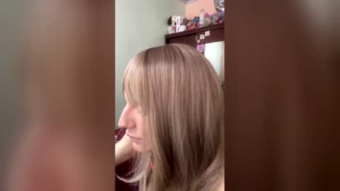 gatita_033 online show from 04-23-26, 03:25