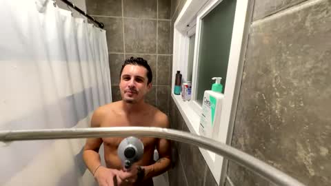 Snapshot of gatmandeep chatting on 12-14-24, 03:40 Aladdin online show from 12-14-24, 03:40