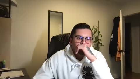 Snapshot of gatmandeep chatting on 01-09-25, 02:11 Aladdin online show from 01-09-25, 02:11