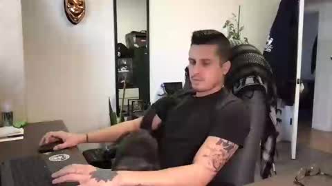 Snapshot of gatmandeep chatting on 03-07-25, 10:43 Aladdin online show from 03-07-25, 10:43