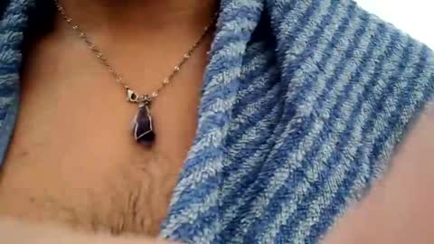 Snapshot of gatorem chatting on 02-25-25, 12:24 Feidddd online show from 02-25-25, 12:24