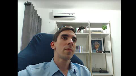 gatosarado23 online show from 02-10-25, 04:58