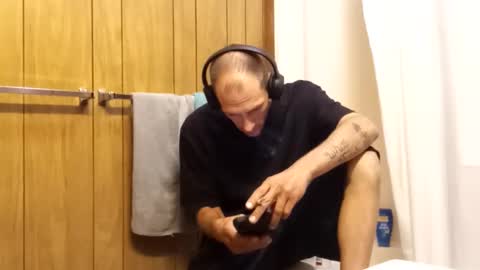 gatz21590 online show from 09-17-25, 02:02