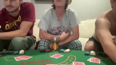 Snapshot of gavinnumbers chatting on 10-09-25, 12:52 gavinnumbers online show from 10-09-25, 12:52