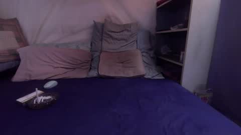 Snapshot of gayrobbin chatting on 02-07-26, 03:16 gayrobbin online show from 02-07-26, 03:16