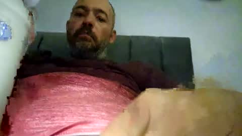 Snapshot of gazg1984 chatting on 05-04-26, 01:12 gazg1984 online show from 05-04-26, 01:12
