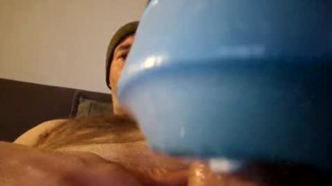 Snapshot of gazg1984 chatting on 05-15-26, 01:01 gazg1984 online show from 05-15-26, 01:01