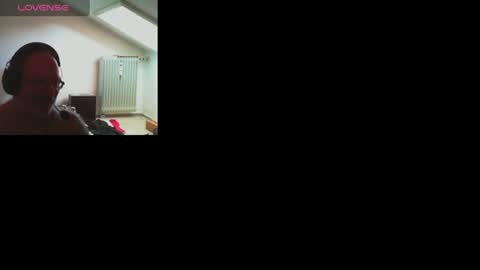Snapshot of gbstoni chatting on 06-30-26, 10:49 gbstoni online show from 06-30-26, 10:49