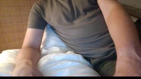 Snapshot of gccurious76 chatting on 11-27-25, 09:44 GCGuy online show from 11-27-25, 09:44