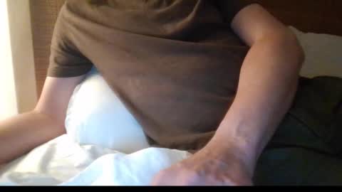 Snapshot of gccurious76 chatting on 12-02-25, 10:31 GCGuy online show from 12-02-25, 10:31