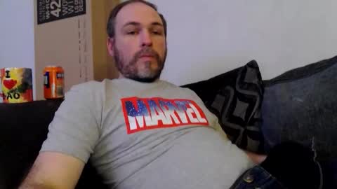 SIR online show from 04-17-26, 01:41