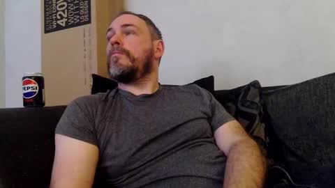 Snapshot of geddes4 chatting on 05-02-26, 10:59 SIR online show from 05-02-26, 10:59