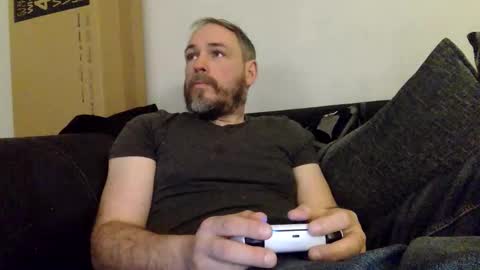 Snapshot of geddes4 chatting on 05-04-26, 11:45 SIR online show from 05-04-26, 11:45