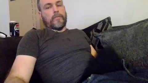 Snapshot of geddes4 chatting on 05-10-26, 01:00 SIR online show from 05-10-26, 01:00