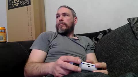 Snapshot of geddes4 chatting on 05-17-26, 11:23 SIR online show from 05-17-26, 11:23