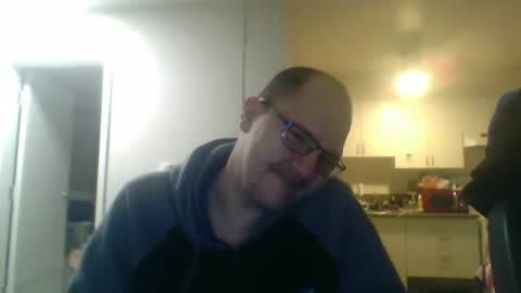 Snapshot of geekgamer41 chatting on 02-24-26, 01:14 geekgamer41 online show from 02-24-26, 01:14