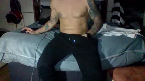 Snapshot of geep90 chatting on 01-05-26, 06:00 geep90 online show from 01-05-26, 06:00