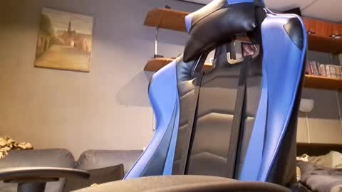 Snapshot of geile_brabander_1992 chatting on 01-28-25, 11:17 geile_brabander_1992 online show from 01-28-25, 11:17