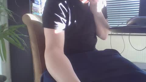 Snapshot of geiljongetje1991 chatting on 03-03-26, 09:26 geiljongetje1991 online show from 03-03-26, 09:26