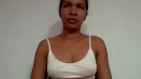 Snapshot of gelmene chatting on 06-13-26, 07:34 gelmene online show from 06-13-26, 07:34