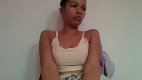 Snapshot of gelmene chatting on 06-29-26, 04:08 gelmene online show from 06-29-26, 04:08