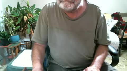 geminiguy1954 online show from 09-18-25, 04:03