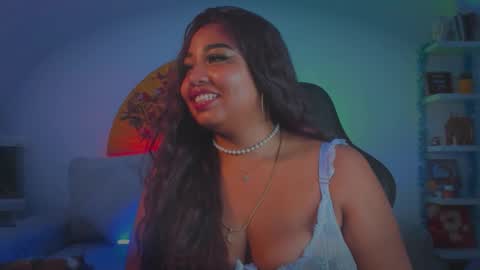 Snapshot of geminis_grey chatting on 09-25-25, 04:05 Geminis online show from 09-25-25, 04:05