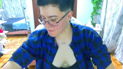 geminis_xxx1 online show from 04-10-26, 03:45