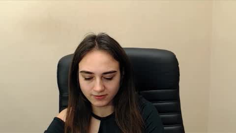 Snapshot of gemma_arterton chatting on 12-20-24, 07:44 Gemma online show from 12-20-24, 07:44