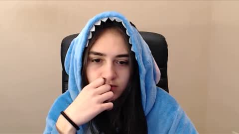 Snapshot of gemma_arterton chatting on 12-25-24, 07:14 Gemma online show from 12-25-24, 07:14