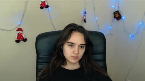 Snapshot of gemma_arterton chatting on 01-13-25, 07:21 Gemma online show from 01-13-25, 07:21