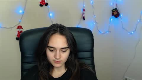 Snapshot of gemma_arterton chatting on 01-13-25, 11:19 Gemma online show from 01-13-25, 11:19