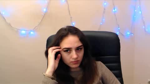 Snapshot of gemma_arterton chatting on 01-20-25, 05:48 Gemma online show from 01-20-25, 05:48