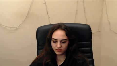 Snapshot of gemma_arterton chatting on 01-28-25, 07:00 Gemma online show from 01-28-25, 07:00