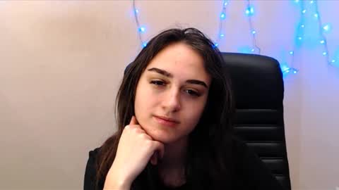 Snapshot of gemma_arterton chatting on 02-03-25, 09:41 Gemma online show from 02-03-25, 09:41