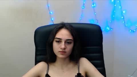 Snapshot of gemma_arterton chatting on 02-04-25, 09:38 Gemma online show from 02-04-25, 09:38