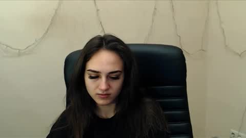 Snapshot of gemma_arterton chatting on 02-12-25, 06:40 Gemma online show from 02-12-25, 06:40