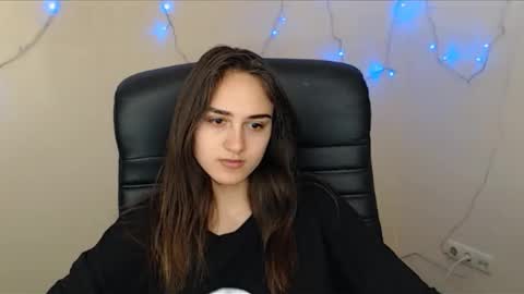 Snapshot of gemma_arterton chatting on 02-27-25, 10:37 Gemma online show from 02-27-25, 10:37