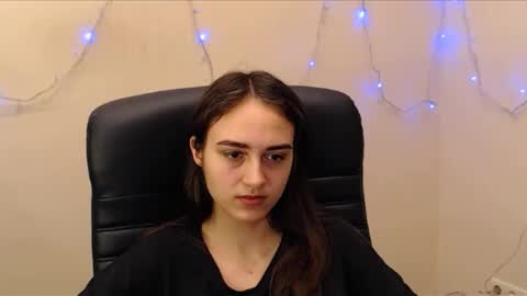 Snapshot of gemma_arterton chatting on 03-03-25, 06:15 Gemma online show from 03-03-25, 06:15