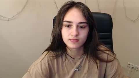 Snapshot of gemma_arterton chatting on 03-07-25, 06:13 Gemma online show from 03-07-25, 06:13