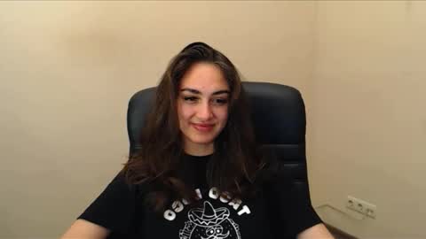 Snapshot of gemma_arterton chatting on 09-18-25, 06:04 Gemma online show from 09-18-25, 06:04