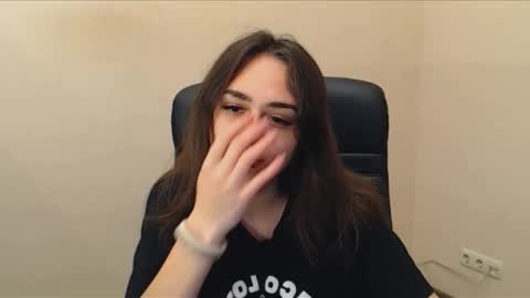 Snapshot of gemma_arterton chatting on 09-19-25, 06:15 Gemma online show from 09-19-25, 06:15