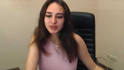 Snapshot of gemma_arterton chatting on 09-29-25, 05:34 Gemma online show from 09-29-25, 05:34